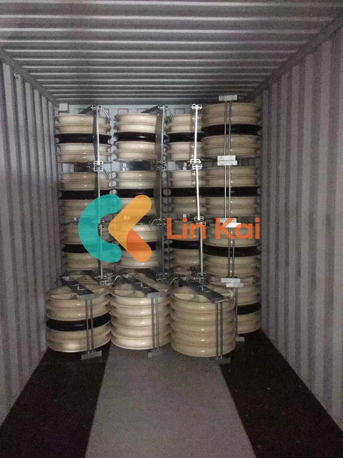 Overhead Transmission Line Stringing Equipment ကို တင်ပို့ပြီးပါပြီ။